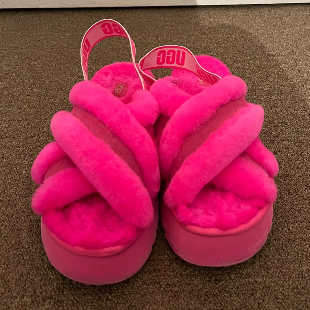 Ugg Women's Shoes Ugg Disco Cross Slides Sz: 9